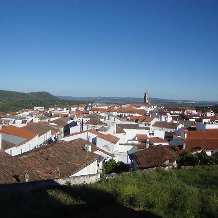 Mirador De Fuentes Guest House Fuentes De Leon ภายนอก รูปภาพ