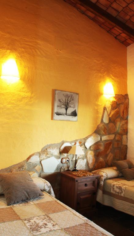 Mirador De Fuentes Guest House Fuentes De Leon ภายนอก รูปภาพ