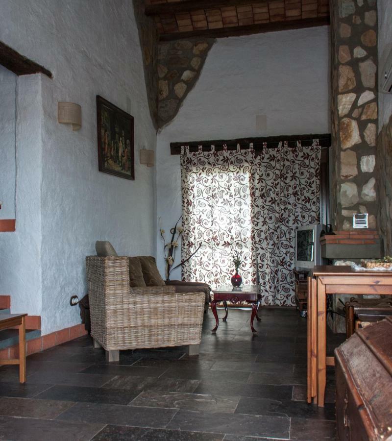 Mirador De Fuentes Guest House Fuentes De Leon ภายนอก รูปภาพ