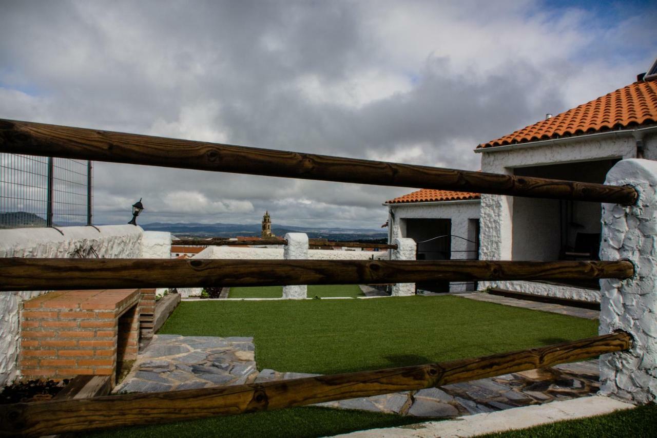 Mirador De Fuentes Guest House Fuentes De Leon ภายนอก รูปภาพ